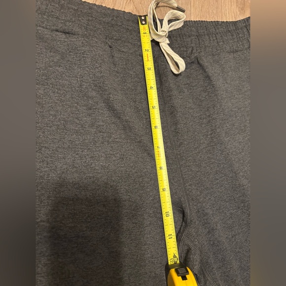 NWT Vuori Jogger Pants - Picture 10 of 10